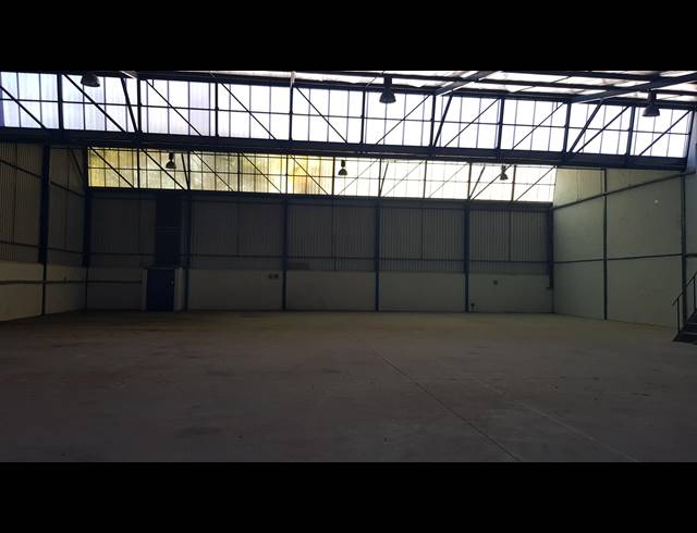 948M² FACTORY RENTED IN BELLVILLE CENTRAL